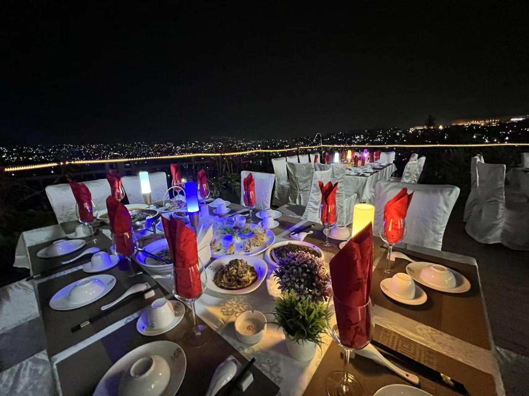 Dmall Hotel Kigali Ngoại thất bức ảnh