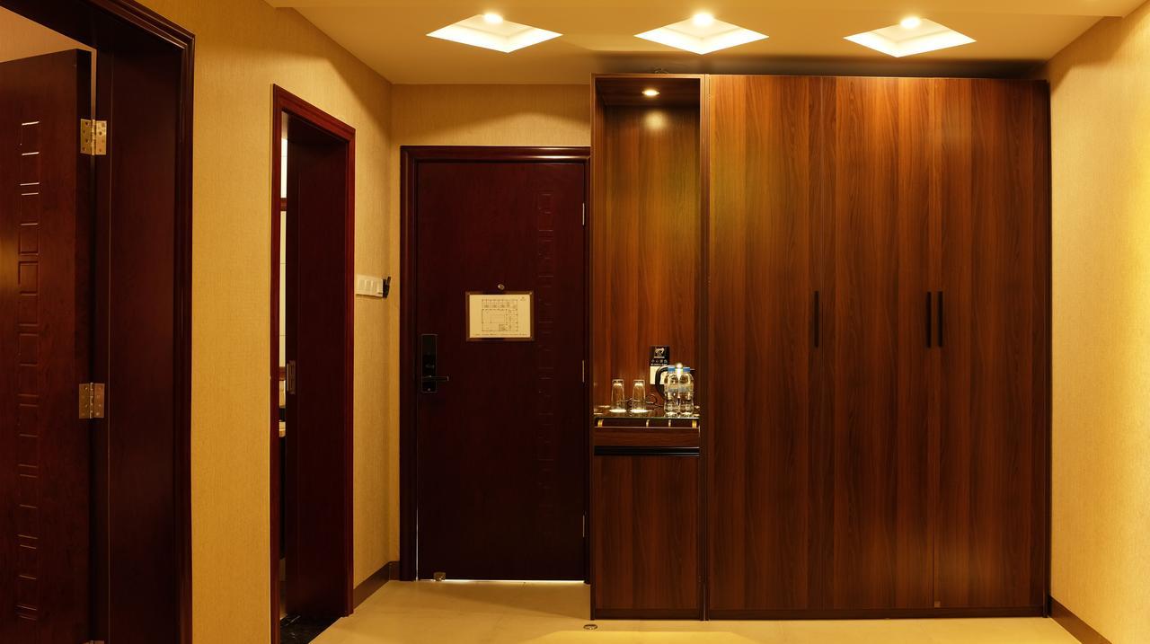 Dmall Hotel Kigali Ngoại thất bức ảnh