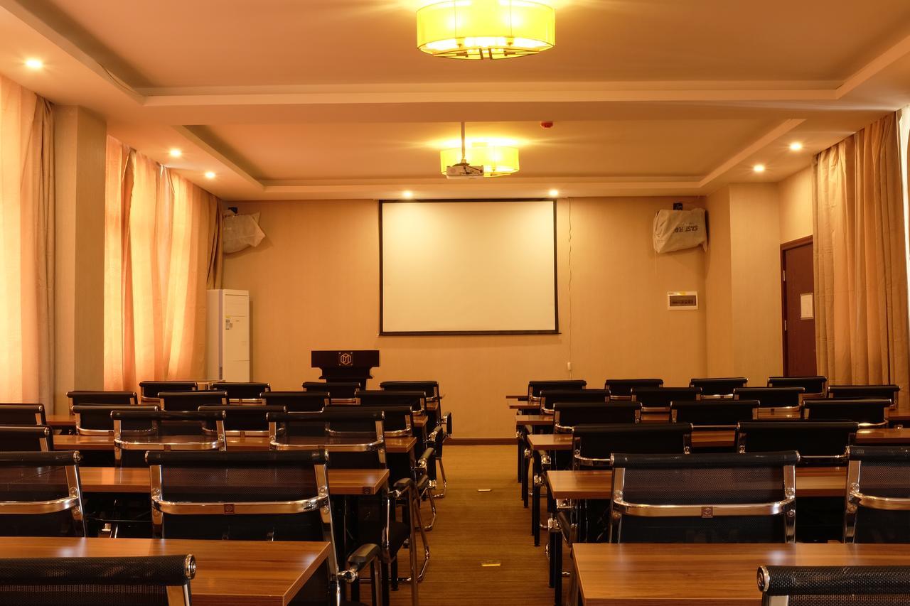 Dmall Hotel Kigali Ngoại thất bức ảnh